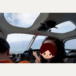 ayumilog | Hawaii | ヘリコプターでオアフ島 空の旅 | この席サイコー♪