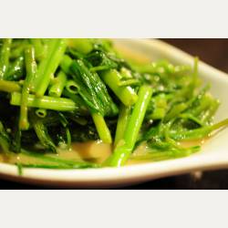 ayumilog | Taipei | 度小月　台南名物の担仔麺 | 空芯菜炒め、美味～。