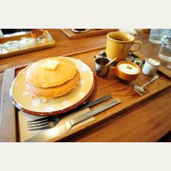 ayumilog | Gifu | 多治見のおしゃれカフェhinatabocco | さて、こちらがひなたぼっこのパンケーキSet