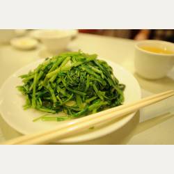 ayumilog | Taipei | 金品茶樓 (カニ味噌小龍包) | 空芯菜炒め